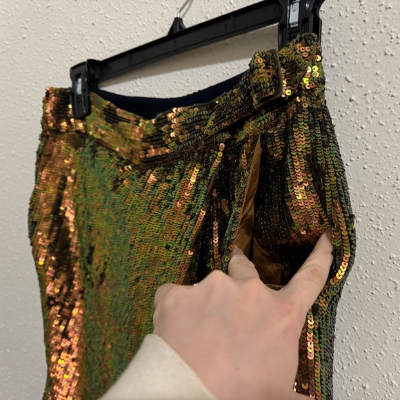 3.1 Phillip Lim Gold Sequin Silk Mini Shorts - Size 0 - Picture 2 of 10
